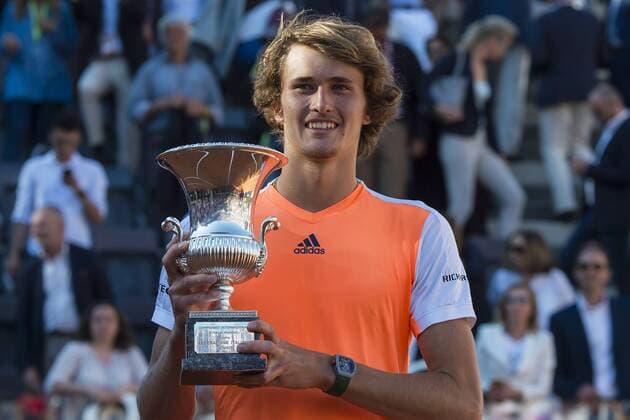 ATP-Turnier in Rom, Alexander Zverev bezwingt Novak Djokovic Alexander Zverev winner celebrates with the trophy Roma 21-05-2017 Foro Italico Tennis Internazionali BNL d Italia Photo Andrea Staccioli Insidefoto stacciolixbaldassarre