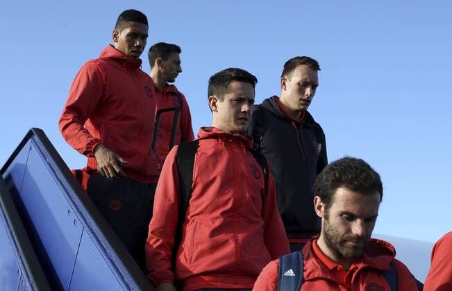 Previews - UEFA Europa League Final 170523 STOCKHOLM, SWEDEN - MAY 23: In this handout image provided by UEFA, Juan Mata, Ander Herrera, Chris Smalling and Phil Jones of Manchester United ManU arrive ahead of the UEFA Europa League Final between Ajax and Manchester United at Stockholm Arlanda Airport on May 23, 2017 in Stockholm, Sweden. (Photo by Jan Kruger - UEFA) Local Caption Juan Mata; Chris Smalling; Ander Herrera; Phil JonesI denna handout-bild fran UEFA den 23 maj 2017 i Stockholm.  Copyright: JanxKrugerx-xUEFA BB170523BB340
