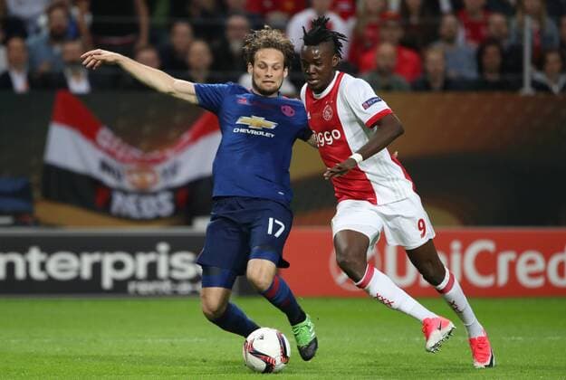 SOCCER - UEFA EL, Ajax vs Manchester SOLNA,SWEDEN,24.MAY.17 - SOCCER - UEFA Europa League, final, Ajax Amsterdam vs Manchester United ManU Image shows Daley Blind (Manchester) and Traore Bertrand Traore (Ajax). GEPAxpictures xAndreasxPranter