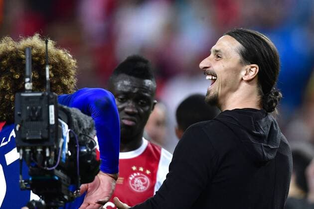 170524 Manchester Uniteds Zlatan Ibrahimovic jublar efter slutsignalen i finalen i Europa League mellan Ajax och Manchester United ManU den 24 maj 2017 i Stockholm.  Copyright: LUDVIGxTHUNMAN BB170524LT064