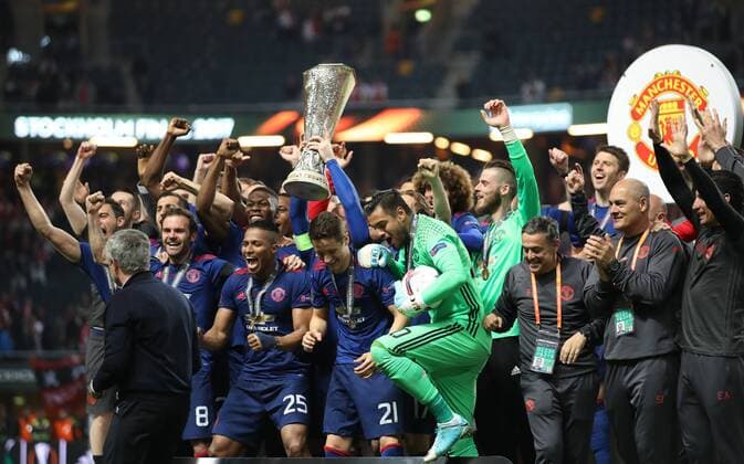 SOCCER - UEFA EL, Ajax vs Manchester SOLNA,SWEDEN,24.MAY.17 - SOCCER - UEFA Europa League, final, Ajax Amsterdam vs Manchester United ManU Image shows the rejoicing of Manchester. Keywords: trophy. GEPAxpictures xAndreasxPranter