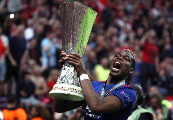 Themen der Woche - SPORT Bilder des Tages - SPORT SOCCER - UEFA EL, Ajax vs Manchester SOLNA,SWEDEN,24.MAY.17 - SOCCER - UEFA Europa League, final, Ajax Amsterdam vs Manchester United ManU Image shows the rejoicing of Paul Pogba (Manchester). Keywords: trophy. GEPAxpictures xAndreasxPranter
