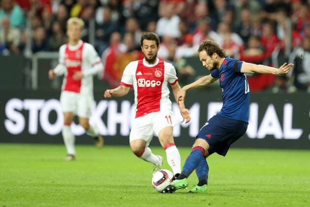 SOLNA 24.05.2017 FINALOWY MECZ LIGA EUROPY SZTOKHOLM SEZON 2016 17 --- UEFA EUROPA LEAGUE FINAL MATCH STOCKHOLM: AJAX AMSTERDAM - Manchester United ManU FC AMIN YOUNES DALEY BLIND FOT. PIOTR KUCZA FOTOPYK NEWSPIX.PL --- Newspix.pl  170524PYK0033