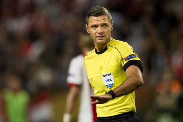 170524 Domare Damir Skomina under finalen i Europa League mellan Ajax och Manchester United ManU den 24 maj 2017 i Stockholm.  Copyright: LUDVIGxTHUNMAN BB170524LT087