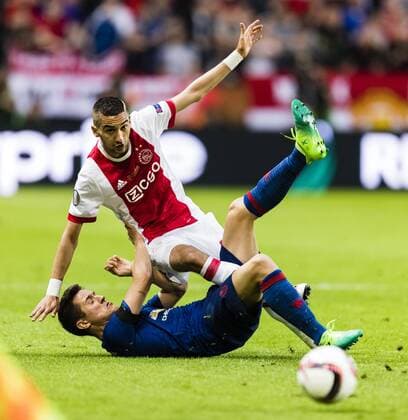 Stockholm, 24.05.2017 Hakim Ziyech (Ajax), Ander Herrera (ManU) Ajax Amsterdam - Manchester United ManU