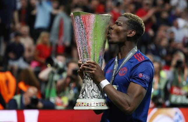 SOCCER - UEFA EL, Ajax vs Manchester SOLNA,SWEDEN,24.MAY.17 - SOCCER - UEFA Europa League, final, Ajax Amsterdam vs Manchester United ManU Image shows the rejoicing of Paul Pogba (Manchester). Keywords: trophy. GEPAxpictures xAndreasxPranter