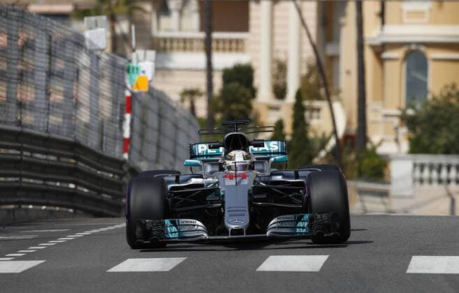 Motorsports: FIA Formula One World Championship WM Weltmeisterschaft 2017, Grand Prix of Monaco, 44 Lewis Hamilton (GBR, Mercedes AMG Petronas F1 Team), Monte Carlo Monaco xHOCHxZWEIx