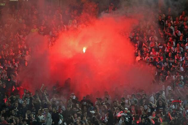 24.05.2017, Friends Arena, Solna, SWE, UEFA EL, Ajax Amsterdam vs Manchester United ManU Finale, im Bild The Ajax fans let off flares The Ajax fans let off flares during the Final Match of the UEFA Europaleague between Ajax Amsterdam and Manchester United at the Friends Arena in Solna, Sweden on 2017 05 24. Solna  EP_fil  
