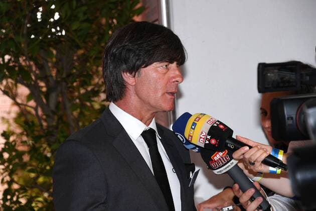 Joachim Löw bei der Verleihung Deutscher Medienpreis am 25.05.2017 im Kongresshaus in Baden Baden Deutscher Medienpreis 2017 in Baden Baden 