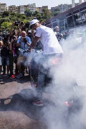 May 26, 2017 - Monaco, Monaco - 44 HAMILTON Lewis from Great Britain of Mercedes W08 Hybrid EQ Power+ team Mercedes GP with his motorbike saluding to the fans during the Monaco Grand Prix of the FIA Formula 1 championship, at Monaco on 26th of 2017. F1 Grand Prix of Monaco - Previews  - ZUMAn230 20170526_zaa_n230_270 Copyright: xXavierxBonillax