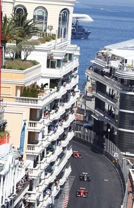 Motorsports: FIA Formula One World Championship WM Weltmeisterschaft 2017, Grand Prix of Monaco, 5 Sebastian Vettel (GER, Scuderia Ferrari), 20 Kevin Magnussen (DEN, Haas F1 Team), 7 Kimi Raikkonen (FIN, Scuderia Ferrari), Monte Carlo Monaco xHOCHxZWEIx