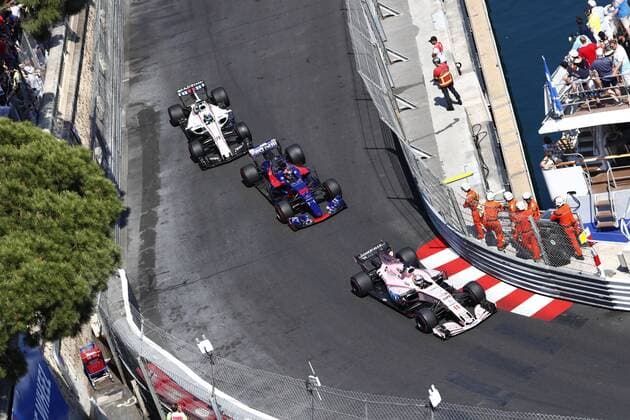 Motorsports: FIA Formula One World Championship WM Weltmeisterschaft 2017, Grand Prix of Monaco, 11 Sergio Perez (MEX, Sahara Force India F1 Team), 26 Daniil Kvyat (RUS, Scuderia Toro Rosso), 19 Felipe Massa (BRA, Williams Martini Racing), Monte Carlo Monaco xHOCHxZWEIx