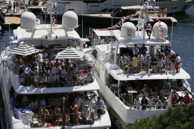 Zuschauer auf Yachten im Port Hercule, Rennen Formel 1, Formula 1, F1 Grand Prix Monaco 2017
