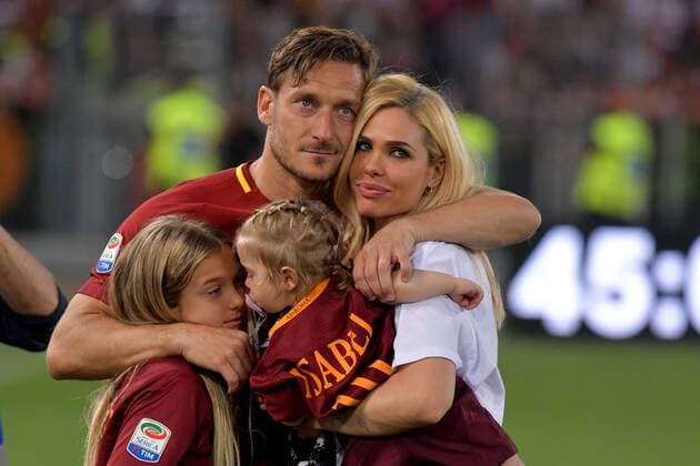 Bilder des Tages - SPORT Addio di Francesco Totti alla Roma, con la moglie Ilary e le figlie Totti godbye to AS Roma. Roma 28-05-2017 Stadio Olimpico Campionato Serie A, AS Roma - Genoa Foto Antonietta Baldassarre Insidefoto AntoxBaldassarre