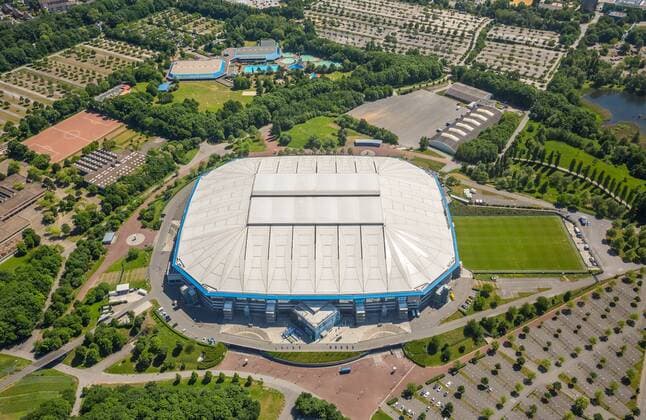 VELTINS-Arena, Schalke-Stadion, erste Bundeliga, Bundesligastadion, premier league, Schalker Feld, Gelsenkirchen, Ruhrgebiet, Nordrhein-Westfalen, Deutschland !ACHTUNGxMINDESTHONORARx60xEURO!