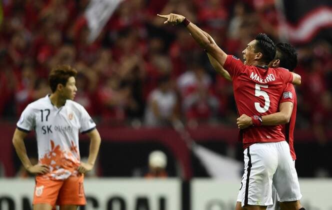 Tomoaki Makino of Japan s Urawa Red Diamonds celebrates with his teammates after scoring a goal against South Korea s Jeju United in their second Round of 16 match during the AFC Champions League 2017 in Urawa, Saitama, Japan, 31 May 2017. Urawa Red Diamonds defeated Jeju United 3-0 in their second Round of 16 match during the 2017 AFC Champions League in Saitama, Japan, 31 May 2017. Urawa Red Diamonds beats Jeju United in second Round of 16 match at AFC Champions League  20170531_62317