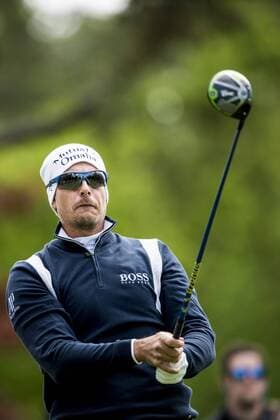170601 Henrik Stenson, Sverige under dag ett av golftävlingen Nordea Masters den 1 juni 2017 i Barsebäck.  Copyright: PETTERxARVIDSON BB170601PA025