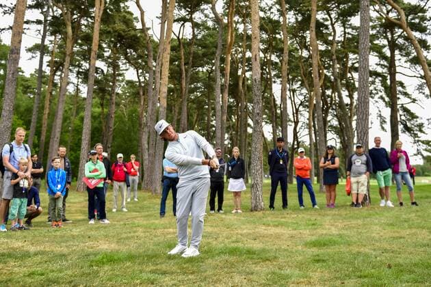 170603 Kristoffer Broberg, Sverige, under dag tre av golftävlingen Nordea Masters den 3 juni 2017 i Barsebäck.  Copyright: PETTERxARVIDSON BB170603PA014