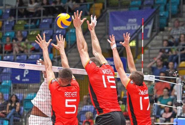 04.06.2017, xilx, Volleyball Herren, FIVB World League 2017 in Frankfurt, Deutschland - Venezuela, emspor v.l. Frankfurt