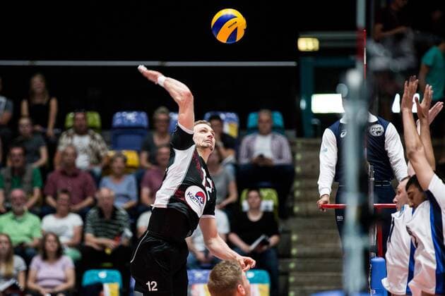 Alexander Berger (12 AUT) spiking Frankfurt Main Copyright: xWuechner Eibner-Pressefotox EP_NWR