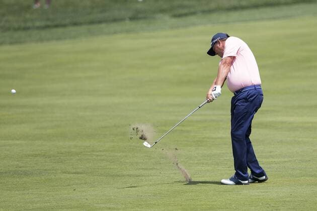 DUBLIN, OH - JUNE 04: PGA Golf Herren golfer Jason Dufner hitting from the fairway during the Memorial Tournament - Final Round on June 4, 2017 at Muirfield Village Golf Club in Dublin, Ohio (Photo by Khris Hale Icon Sportswire) GOLF: JUN 04 PGA - the Memorial Tournament - Final Round Icon170604084 EDITORIAL USE ONLY