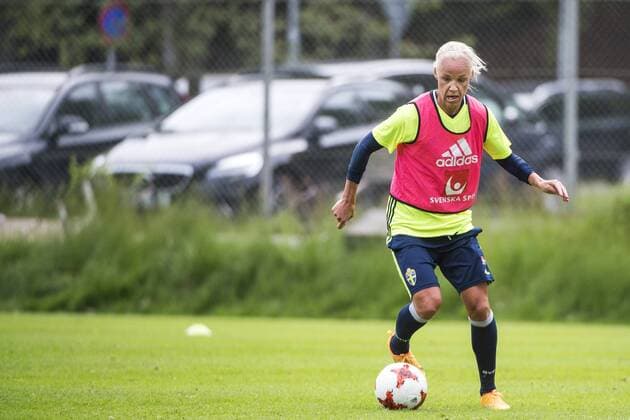 170605 Caroline Seger under en träning med det svenska damlandslaget i fotboll den 5 juni 2017 i Göteborg.  Copyright: LINExSKAUGRUDxLANDEVIK BB170605LS037