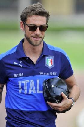 Italy: Italy s soccer team training session Italy s player Claudio Marchisio during the training session at the Coverciano Training Center. The Italian national team Nationalteam will face in a friendly match the Uruguay national team in Nice on 7th June 2017 and Liechtenstein in Udine on 11th June 2017, match valid for FIFA World Cup WM Weltmeisterschaft Fussball Russia 2018 Qualifiers Europe Group G.  GiacomoxMorinix xPacificxPress
