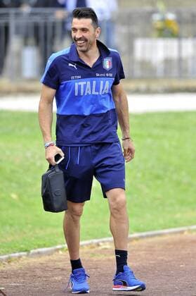Italy: Italy s soccer team training session Italy s player Gianluigi Buffon during the training session at the Coverciano Training Center. The Italian national team Nationalteam will face in a friendly match the Uruguay national team in Nice on 7th June 2017 and Liechtenstein in Udine on 11th June 2017, match valid for FIFA World Cup WM Weltmeisterschaft Fussball Russia 2018 Qualifiers Europe Group G.  GiacomoxMorinix xPacificxPress