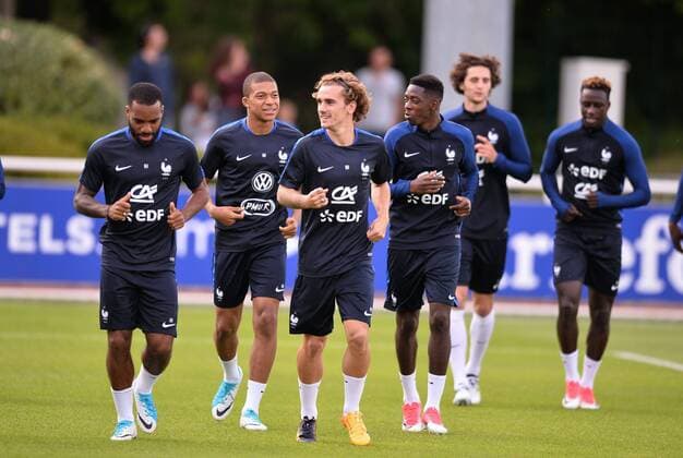 Alexandre Lacazette - Kylian Mbappe - Antoine Griezmann - Ousmane Dembele FOOTBALL : Entrainement Equipe de France - Clairefontaine - 05 06 2017 AnthonyBIBARD FEP Panoramic 