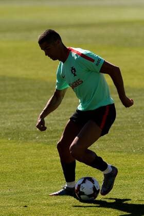 June 7, 2017 - Lisbon, Portugal - Portugal s forward Cristiano Ronaldo in action during a training session at Cidade do Futebol (Football City) training camp in Oeiras, outskirts of Lisbon on June 7, 2017, ahead of the FIFA World Cup WM Weltmeisterschaft Fussball Russia 2018 qualifier match Latvia vs Portugal. Portugal Training and press conference PK Pressekonferenz  - ZUMAn230 20170607_zaa_n230_097 Copyright: xPedroxFiuzax