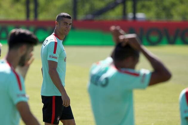 June 7, 2017 - Lisbon, Portugal - Portugal s forward Cristiano Ronaldo looks on during a training session at Cidade do Futebol (Football City) training camp in Oeiras, outskirts of Lisbon on June 7, 2017, ahead of the FIFA World Cup WM Weltmeisterschaft Fussball Russia 2018 qualifier match Latvia vs Portugal. Portugal Training and press conference PK Pressekonferenz  - ZUMAn230 20170607_zaa_n230_082 Copyright: xPedroxFiuzax