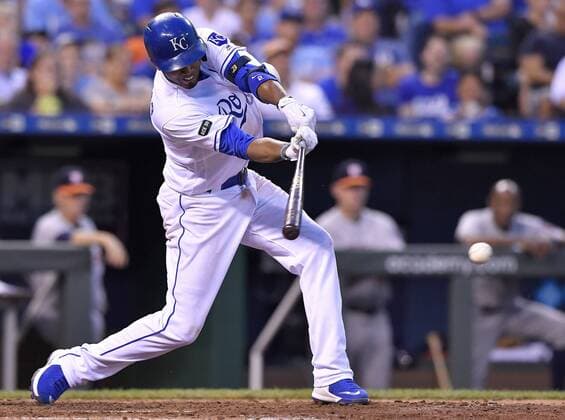 June 7, 2017 - Kansas City, MO, USA - The Kansas City Royals Alcides Escobar connects on an RBI double in the fourth inning against the Houston Astros at Kauffman Stadium in Kansas City, Mo., on Wednesday, June 7, 2017. Houston at Kansas City - ZUMAm67_ 20170607_zaf_m67_053 Copyright: xJohnxSleezerx