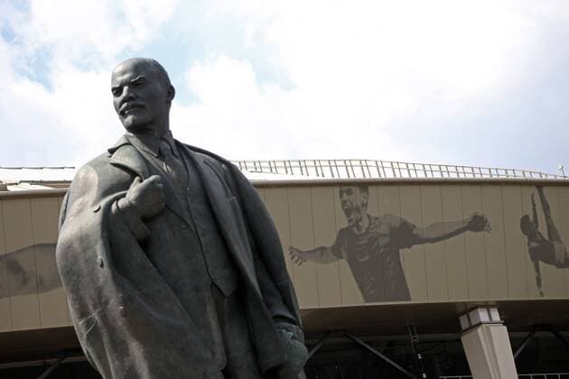 MOSCOW, RUSSIA - JUNE 8, 2017: Outside view of Luzhniki Stadium (known officially as the Grand Sports Arena of the Luzhniki Complex) after 4 years of heavy renovation with a statue of Vladimir Lenin in the close up; the facility is to host matches of the forthcoming 2018 FIFA World Cup WM Weltmeisterschaft Fussball Artyom Geodakyan TASS  TS052197