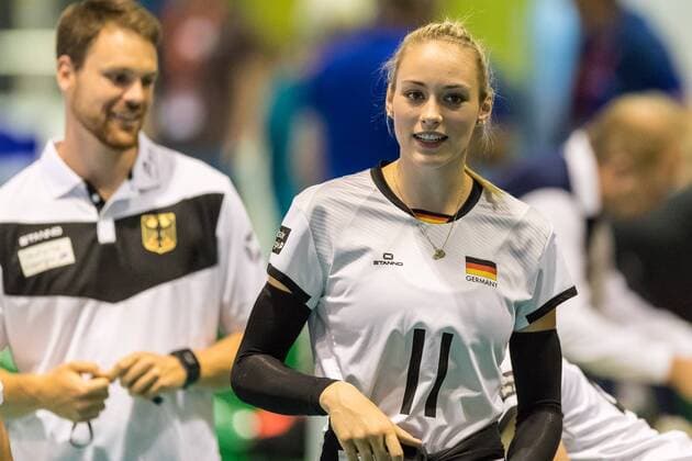Volleyball: Montreux Volley Masters 2017, 09.06.2017 Louisa Lippmann ( 11, Germany) before the match Germany versus Poland at the Volleyball: Montreux Volley Masters 2017 on June, 09, 2017 in Montreux, Schweiz xUSx