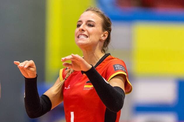 Volleyball: Montreux Volley Masters 2017, 09.06.2017 Lenka Duerr ( 1, Germany); Germany versus Poland at the Volleyball: Montreux Volley Masters 2017 on June, 09, 2017 in Montreux, Schweiz xUSx
