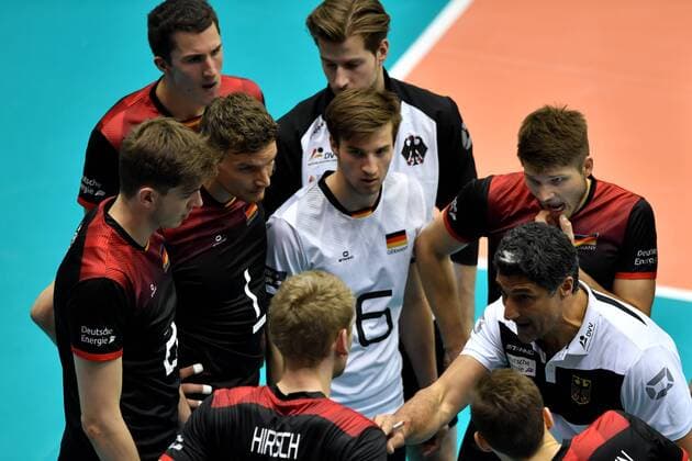 Bilder des Tages - SPORT VOLLEYBALL - FIVB, AUT vs GER LINZ,AUSTRIA,09.JUN.17 - VOLLEYBALL - FIVB World League Tournament, Austria vs Germany. Image shows the team of GER. GEPAxpictures xFlorianxErtl