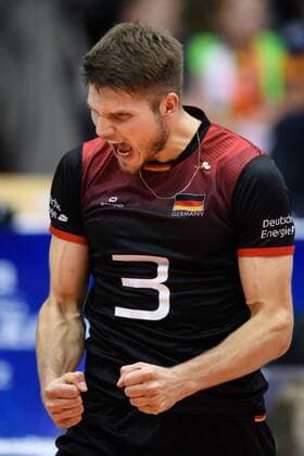 09.06.2017, TipsArena, Linz Volleyball, 2017 FIVB World League, Österreich Oesterreich (AUT) vs. Deutschland (GER) Jubel Ruben Schott ( 3 GER)