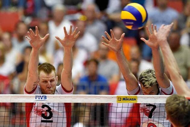 VOLLEYBALL - FIVB, AUT vs GER LINZ,AUSTRIA,09.JUN.17 - VOLLEYBALL - FIVB World League Tournament, Austria vs Germany. Image shows Peter Wohlfahrtstaetter and Lorenz Koraimann (AUT). GEPAxpictures xFlorianxErtl