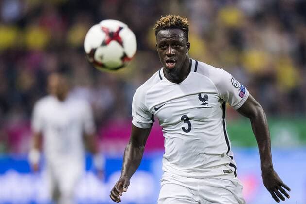 170609 Frankrikes Benjamin Mendy under fotbollsmatchen i VM-kvalet mellan Sverige och Frankrike den 9 juni 2017 i Stockholm.  Copyright: JOHANNAxLUNDBERG BB170609JL070