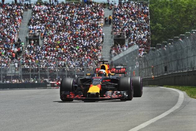 Daniel Ricciardo (Red Bull Racing) mit seinem Auto auf der Strecke, Grosser Preis von Kanada 2017, Qualifikation, Motorsport, Formel 1, 10.06.2017, Montreal Copyright: xAndre Eibner-Pressefotox EP_JAE