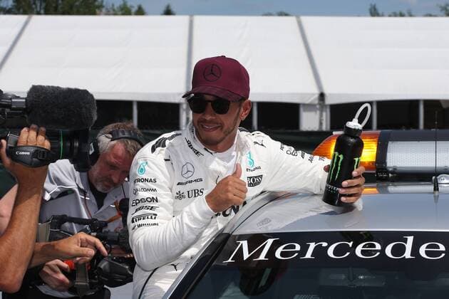 Canadian Grand Prix, Montreal 8 - 11 June 2017 10.06.2017- Pole Position Celebration Lewis Hamilton (GBR) Mercedes AMG F1 W08 