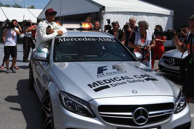 June 10th 2017, Circuit Gilles Villeneuve, Montreal Quebec, Canada; Formula One Grand Prix, Qualifying sessions; Lewis Hamilton - Mercedes AMG Petronas F1 W08 takes pole and is presented with a hisoric Senna helmet by his family xOctanex  ActionPlus11889103
