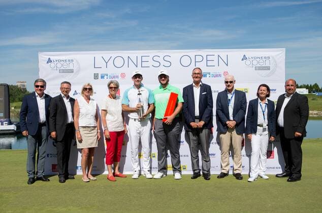 GOLF - PGA Golf Herren Lyoness Open 2017 ATZENBRUGG,AUSTRIA,11.JUN.17 - GOLF - PGA European Tour, Lyoness Open, Diamond Country Club. Image shows president Peter Enzinger (OEGV), president Christian Guzy (Diamond Country Club), Elisabeth Stadler (Vienna Insurance Group), Petra Bohuslav (NOE), Dylan Frittelli (RSA), Sepp Straka (AUT), Martin Gross (Emirates), Mike Steward (European Tour), Silvia Kelemen (Lyoness) and Ali Al-Khaffaf (Golf Open Event GmbH). GEPAxpictures xChristianxWalgram