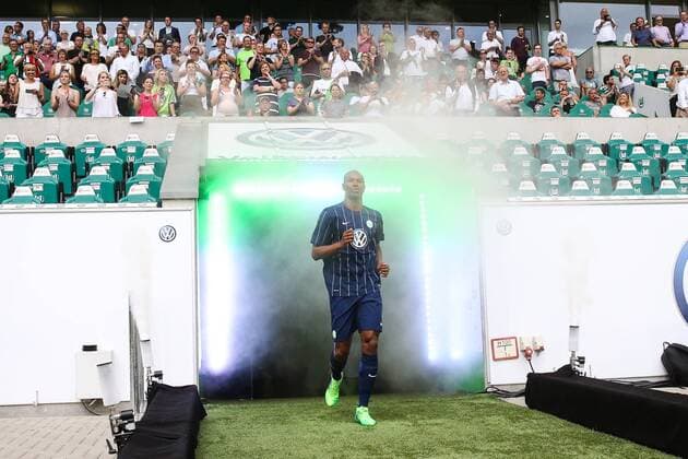 Naldo (VfL Wolfsburg) - Anlässlich des 20-jährigen Bundesliga-Jubiläums Spielen zwei Legendenmannschaften in einem Jubiläumsspiel 97er Aufstiegshelden gegen die VfL-Allstars in der Volkswagen Arena in Wolfsburg - Deutschland, Fußball, Mann, Männer,11.06.2017