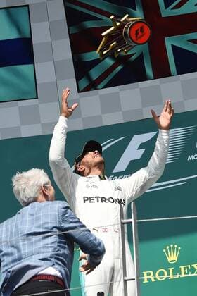 Lewis Hamilton (Mercedes AMG Petronas Formula One Team) bejubelt seinen Sieg, Grosser Preis von Kanada 2017, Rennen, Motorsport, Formel 1, 11.06.2017, Montreal Copyright: xAndre Eibner-Pressefotox EP_JAE