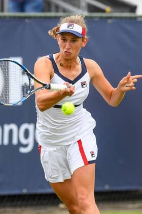 Belgian Elise Mertens pictured in action during a first round game between Belgian Elise Mertens and Ukrainian Lesia Tsurenko at the women s simple of the Ricoh Open WTA Tennis Damen tennis tournament in Rosmalen, the Netherlands, Monday 12 June 2017. LUCxCLAESSEN  x05112016x