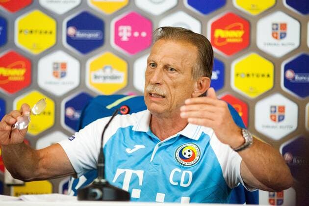 Christoph Daum, Romanian national football team head coach speaks at a press conference PK Pressekonferenz before a friendly match Romania vs Chile, Cluj-Napoca, Romania - June 12, 2017  Copyright: xCronos MelindaxNagyx cronosngy126201795847
