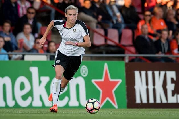 Carina Wenninger of Austriaduring the friendly match between the women of The Netherlands and Austria at at The Adelaarshorst on on June 13, 2017 in Deventer, The Netherlands Women: Netherlands v Austria Friendly match 2016 2017 xVIxVIxImagesx xRonaldxBonestrooxIVx 8002082