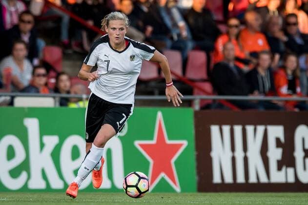Carina Wenninger of Austriaduring the friendly match between the women of The Netherlands and Austria at at The Adelaarshorst on on June 13, 2017 in Deventer, The Netherlands Women: Netherlands v Austria Friendly match 2016 2017 xVIxVIxImagesx xRonaldxBonestrooxIVx 8002083