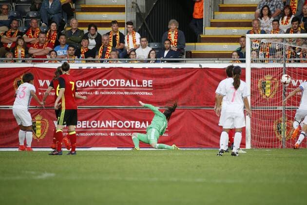 Yuika Sugasawa of japan scores FOOTBALL FEMININ : Belgique vs Japon - Amical - 13 06 2017 PhotoNews Panoramic 
